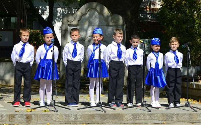 Годишнината от рождението на Левски отбелязаха и в Сандански