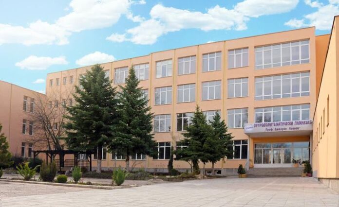29 свободни места за преподаватели в Кюстендилско