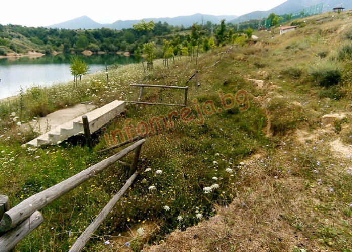 Свлачища погълнаха 320 000 евро за облагородяването около язовирите над Гоце Делчев