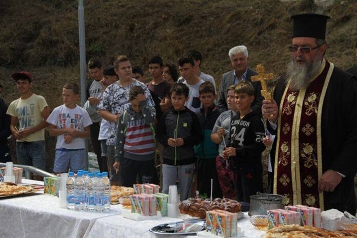 Правят школа по иконопис и дърворезба за децата в Дупница