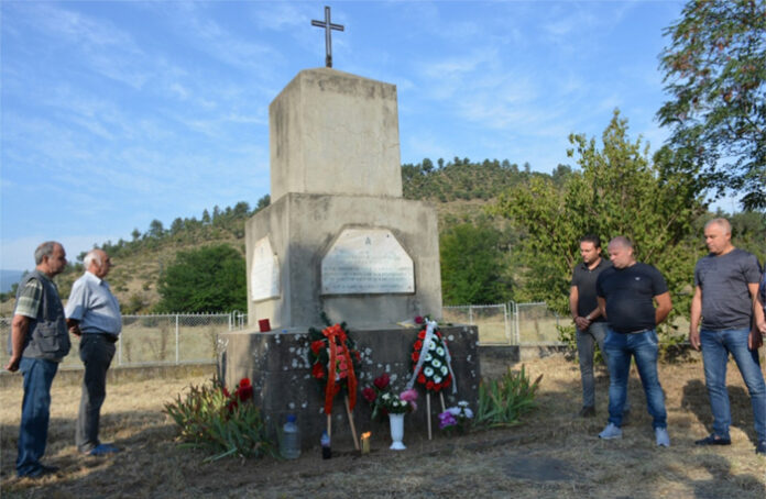 В Симитли почетоха паметта на героите от Орловец