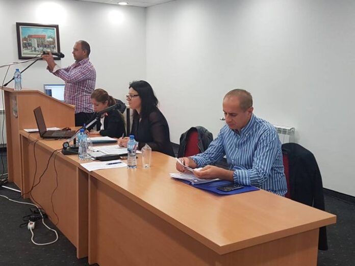 Високопроходим автомобил за 53 000 лв. дарява Община Кюстендил на противопожарната служба