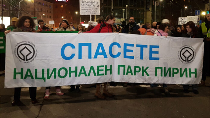 4 тона боклуци събраха при почистването на Пирин
