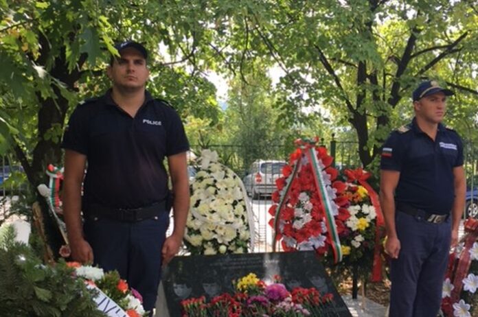 Почитат паметта на загиналите при аварията в Централни взривни складове на мини „Бобов дол“