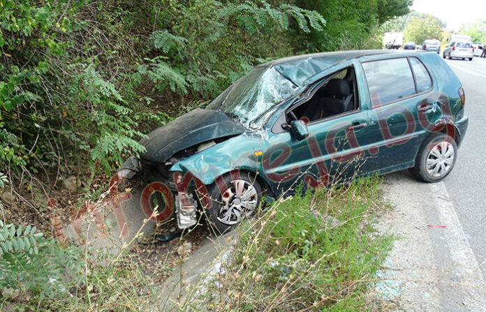Две катастрофи станаха около Симитли за час тази сутрин