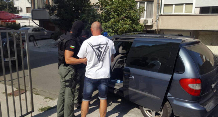 ГДБОП разби наркогрупа в Бургас