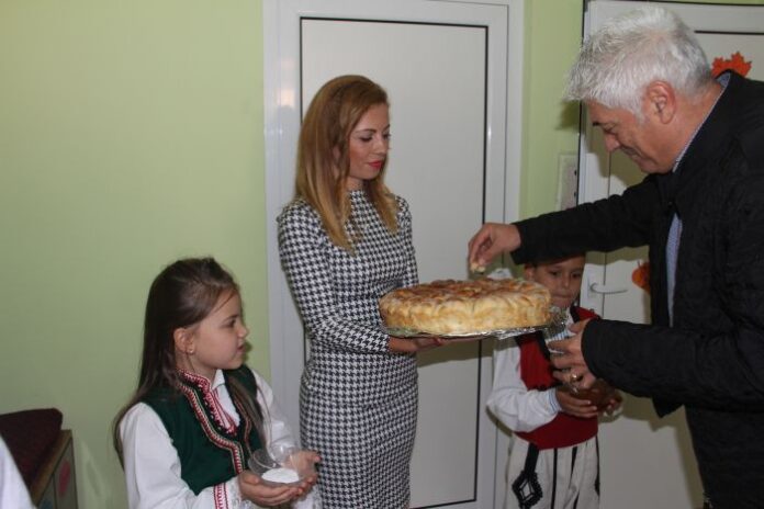 Откриха тържествено новата учебна година за най-новата група в детската градина в Бистрица