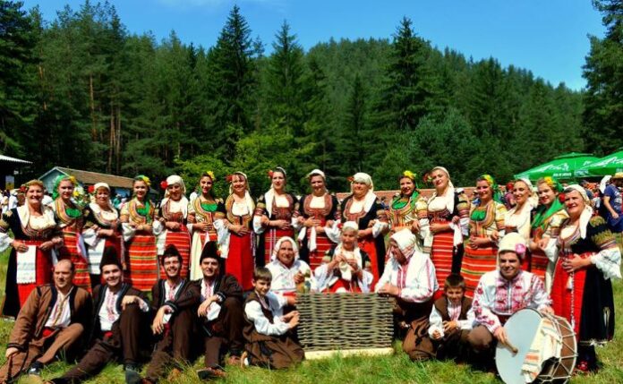 НЧ „Отец Паисий“ село Багренци се стяга за 90-годишен юбилей
