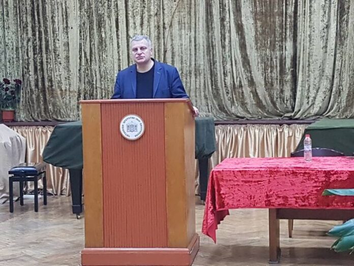 Евродепутатът Курумбашев се срещна с граждани в Кюстендил