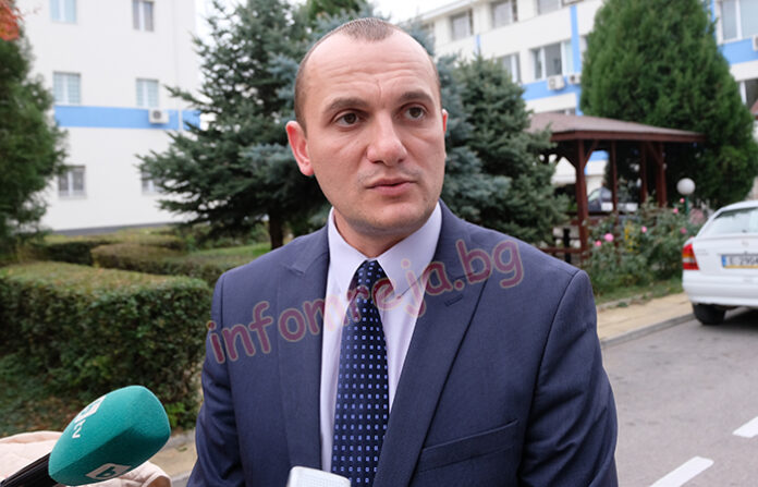 Правят нов преглед на заловения арестант, близки са го убедили да се предаде