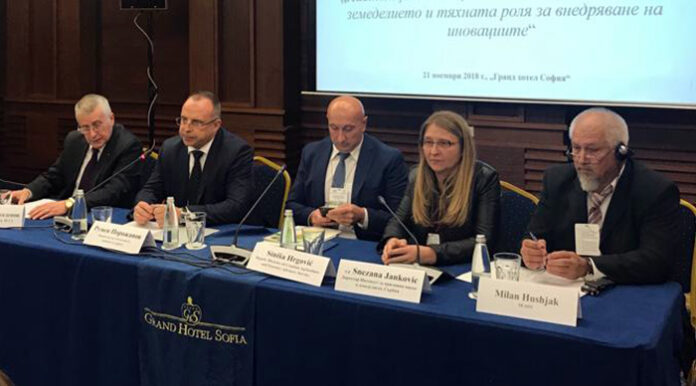 Службата за съвети в земеделието консултира безплатно над 20 000 млади фермери и малки стопани