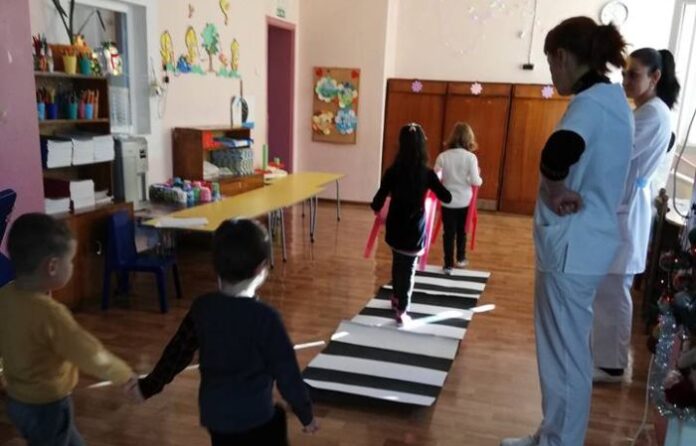 Малчуганите от ЦДГ „Зора“ с отлични познания за безопасността на пътя
