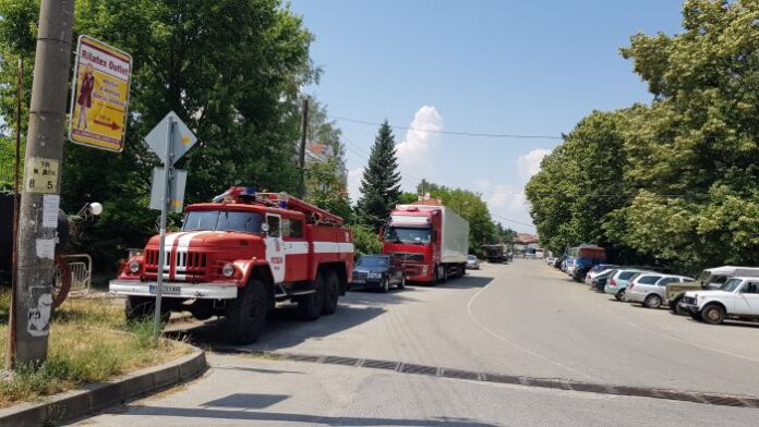 Аварирал водопровод затвори частично пътя Рила – Пастра! Ремонтът продължава до 15. декември