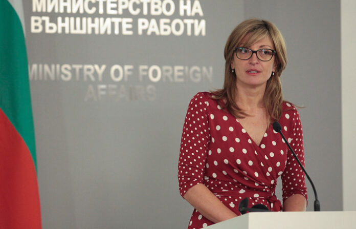 Екатерина Захариева оглавява Съвета по европейските въпроси