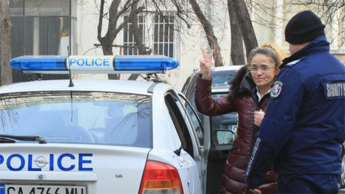 Иванчева и Петрова са на свобода и ще празнуват у дома