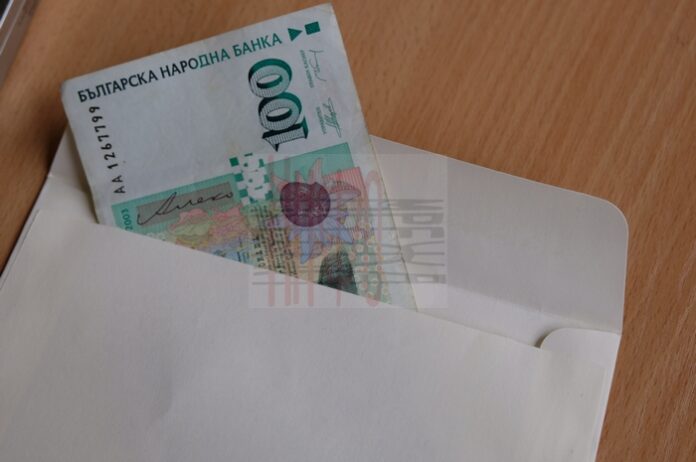 По-високи заплати в Югозападния университет