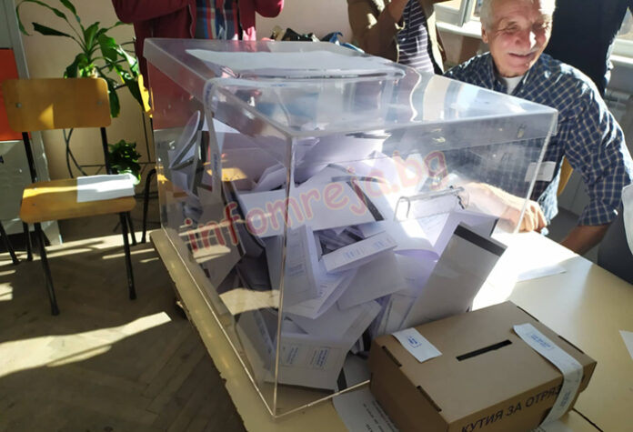 В Гоцеделчевска община гласуваха повече от половината избиратели