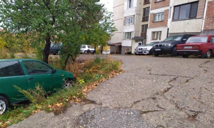 Гледат мярка за неотклонение на задържания за убийството в Кюстендил