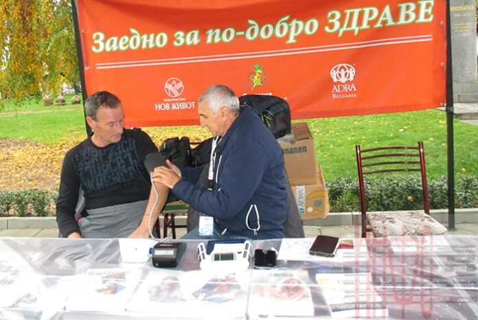 В центъра на Гоце Делчев извършват безплатна медицинска дейност