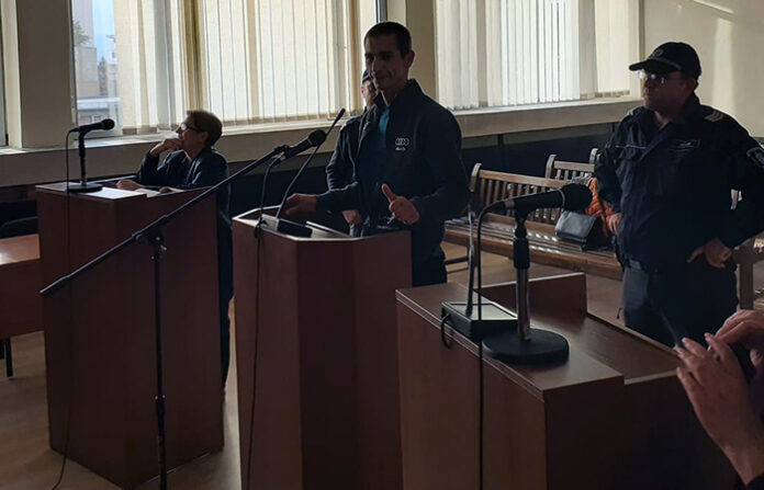 В ареста остава мъжът от Лъжница, заплашвал чрез фейсбук