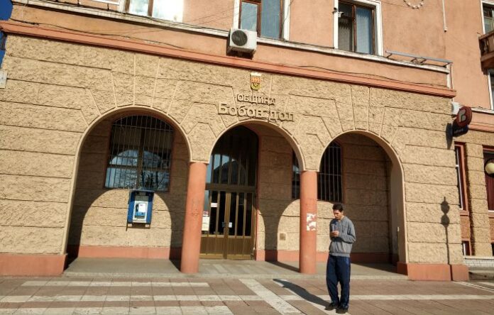 Административният съд потвърди избора на Елза Величкова за кмет на Бобов дол