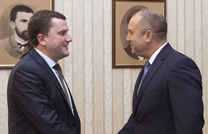 Безводието в Перник стигна до президентството