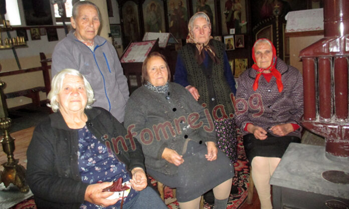 Живот в разбирателство: За единството на хората в село Корница