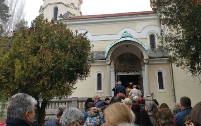 Празнична света литургия в храма „Св. Мина“ в Кюстендил