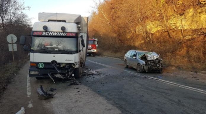 Жена загина при катастрофа край Мездра