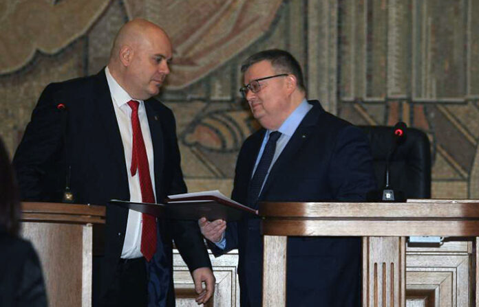 Гешев: Знам, че ще е трудно и тежко в този мандат