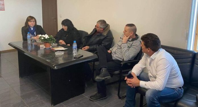 Нинова: Институциите прикриват геноцида в Бобов дол