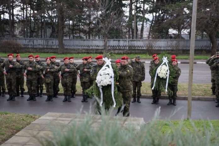 Отдаваме почит към паметта на военнослужещите, загинали в Кербала
