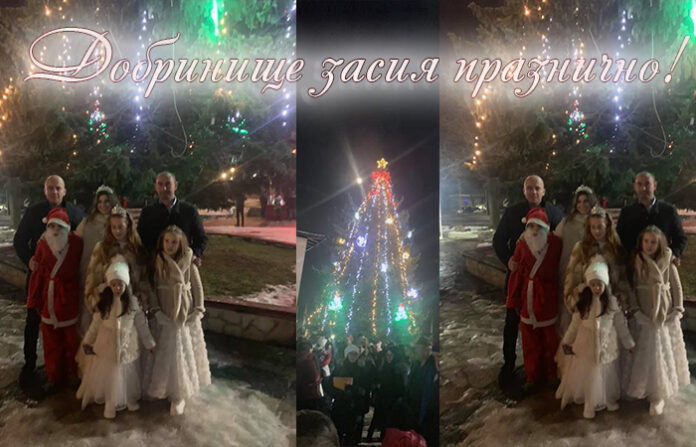 Елхата в Добринище окъпана с коледни светлини