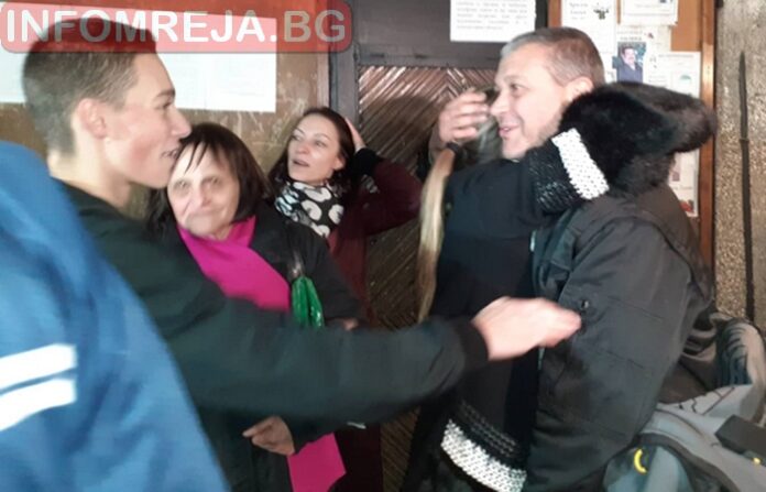 Случаят "Чората": Петимата полицаи в прегръдките на семействата си