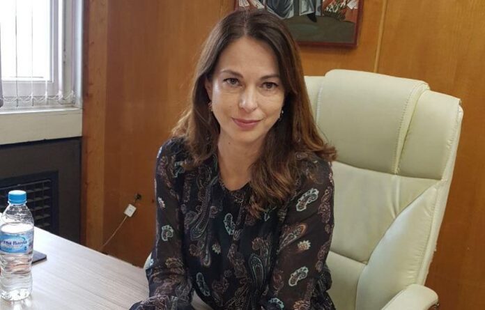 С 10 хил. лв. от общинския бюджет подпомагат изграждането на паметник на Невена Коканова