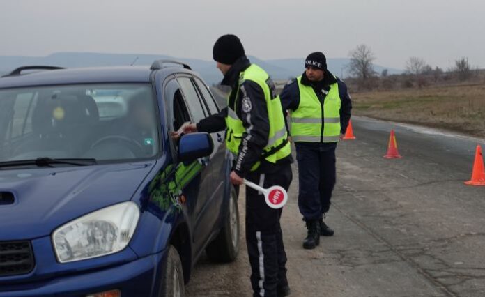 9 арестувани след спецакции в Нови Пазар и Видинско