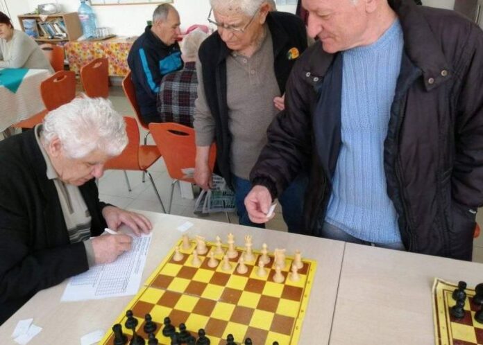 В Благоевград стартира шахматен турнир за пенсионери, организиран от Андрей Новаков
