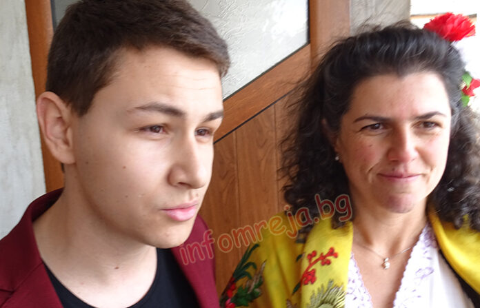 Кристиян Ваклинов, който се е посветил на родопската теснолинейка