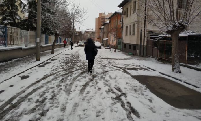 Всички улица са проходими в Дупница