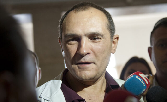 Васил Божков обвиняем и за търговия с влияние и притежание на антики