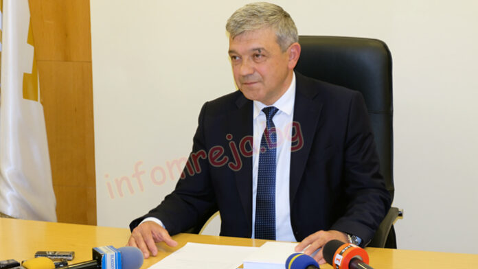 Кметът Румен Томов разпореди мерки срещу коронавируса в Благоевград