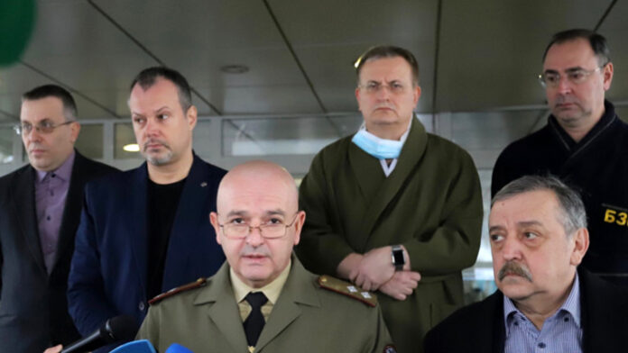 Четиримата пациенти с коронавирус са добре, няма нови случаи на заразени