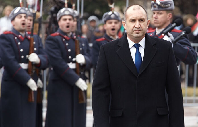 Президентът: Липсва убедителен пакет от социални и икономически мерки
