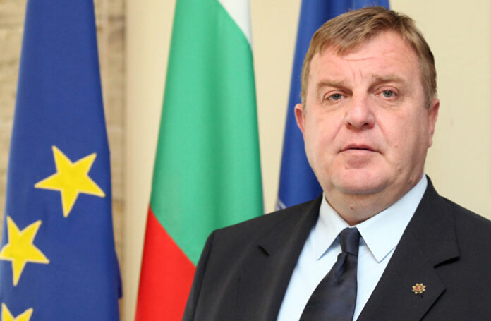 Каракачанов предлага четири спешни мерки в полза на земеделците