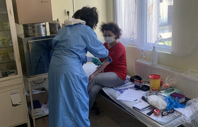 Жителите на град Добринище се тестват доброволно