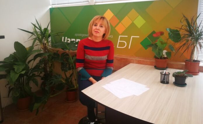 Манолова: Правителството да разреши заминаването на български сезонни работници