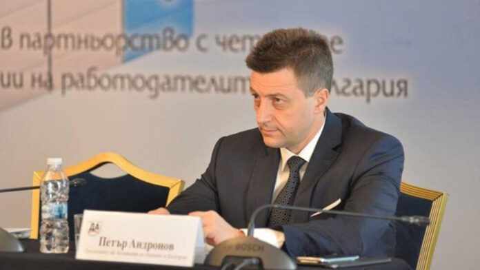 Петър Андронов: Отсрочването ще важи за всички видове кредити