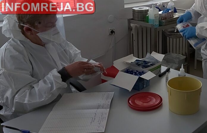 PCR тест, заплатен от гражданите, не може да е условие за прием в болница