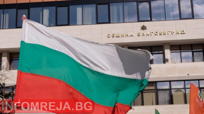 Административният съд ще се произнесе в срок по делото за прекратените пълномощия на Румен Томов