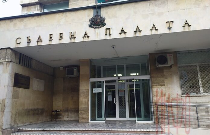 РС - Кюстендил, призна за виновен мъж, следил служителка на хипермаркет